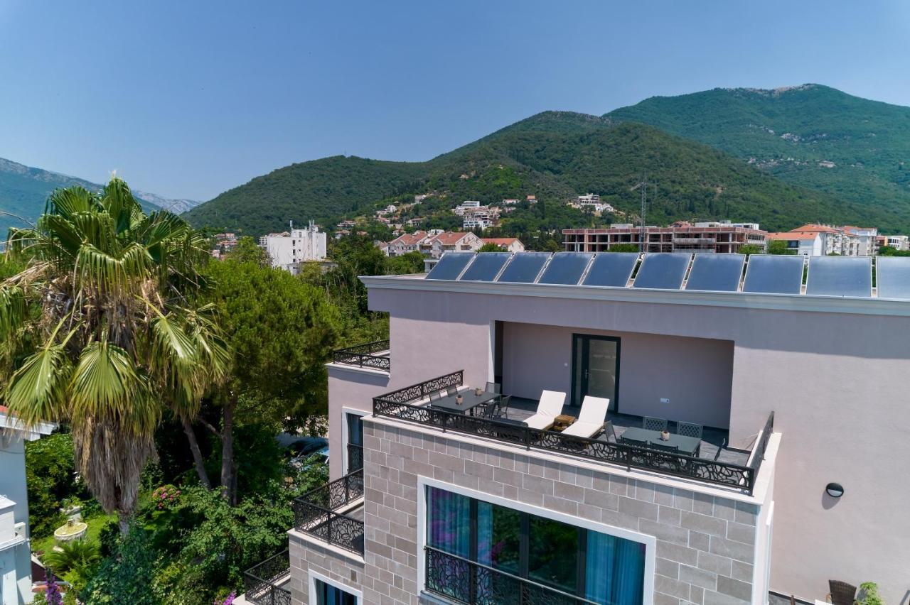Moderna Luxury With Heated Pool Tivat