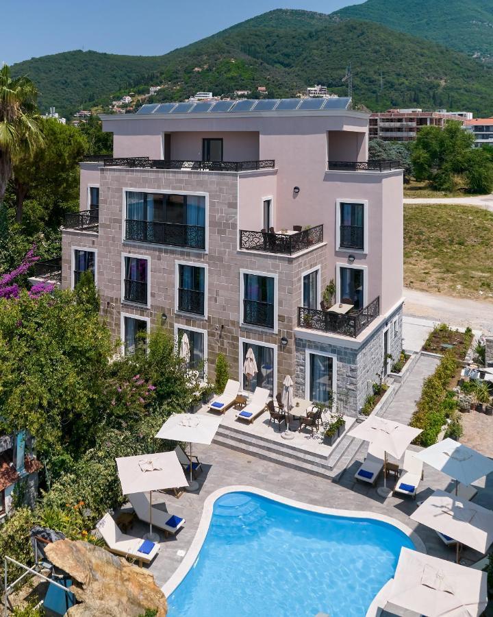 Moderna Luxury With Heated Pool Tivat