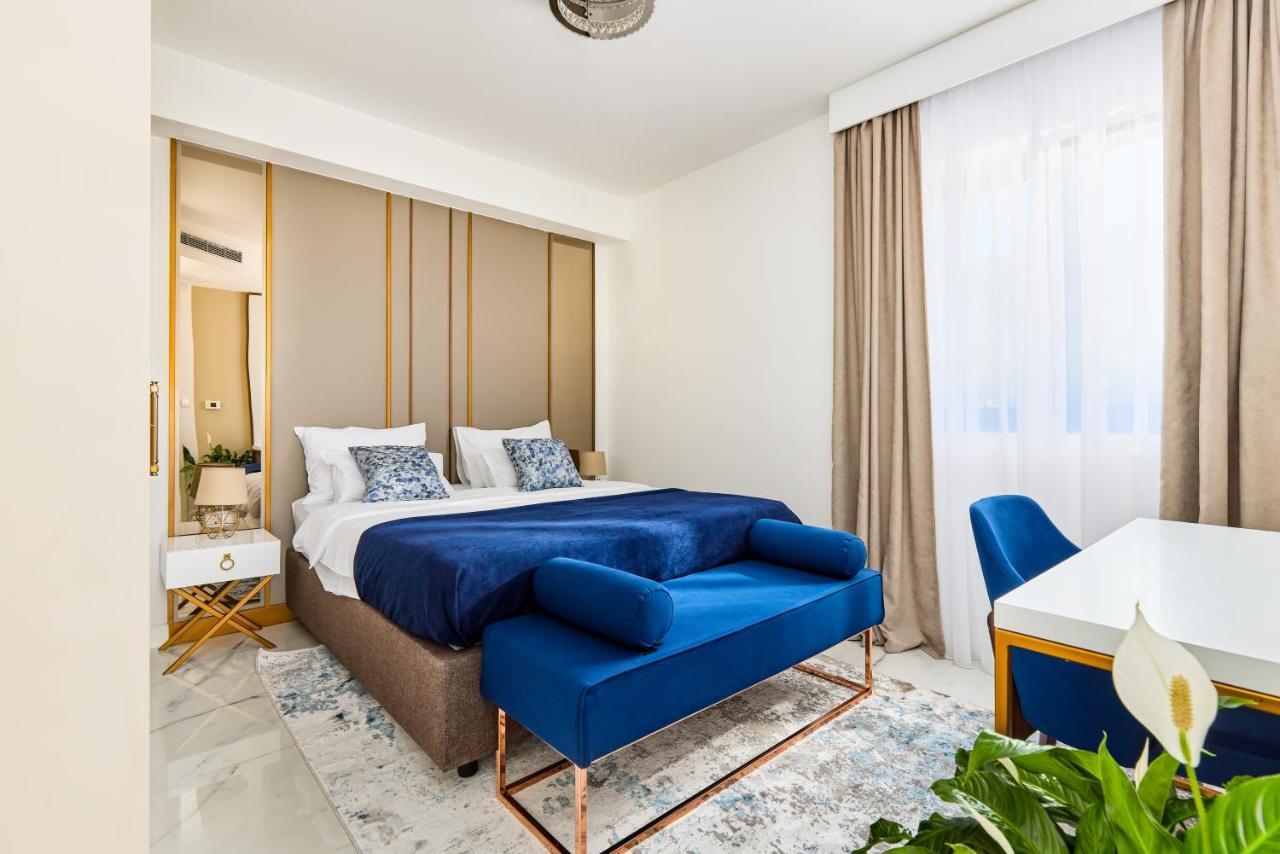 Moderna Luxury With Heated Pool * Tivat