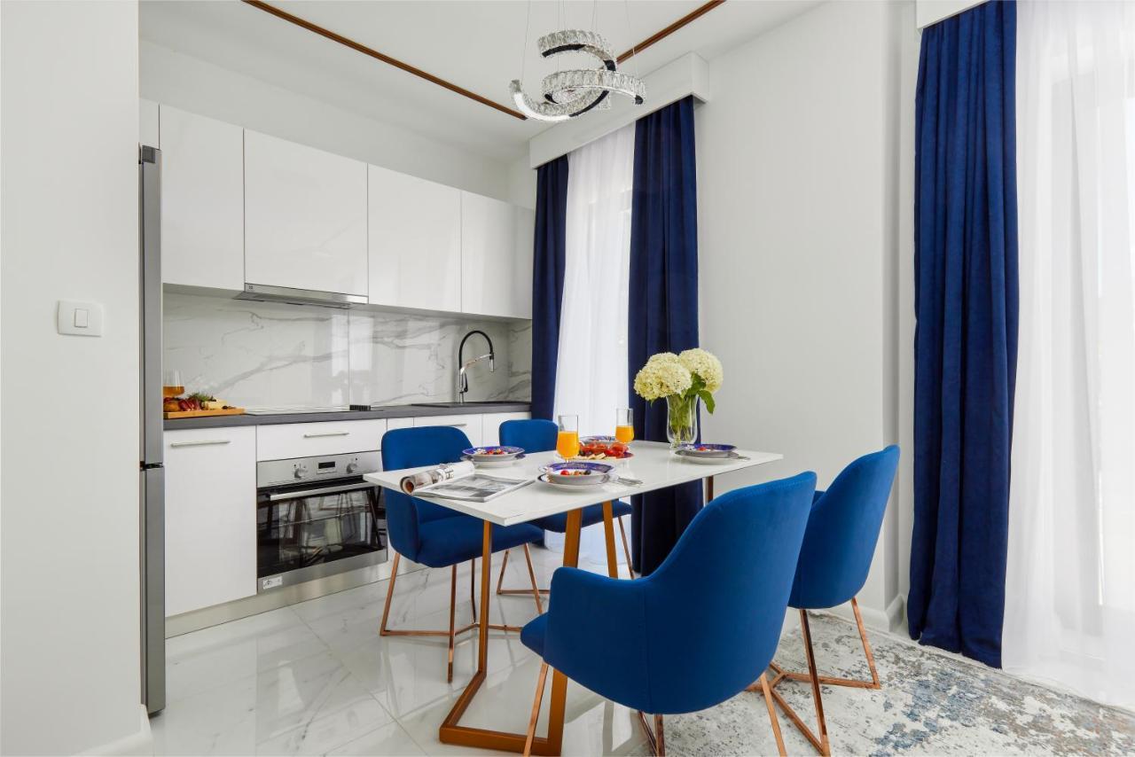 Apartment Moderna Luxury With Heated Pool *